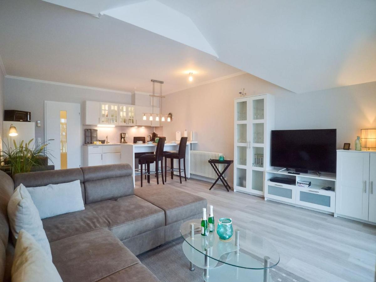 Apartment Komfortplus Mit 1 Schlafzimmer Und Balkon Im Dachgeschoss 022